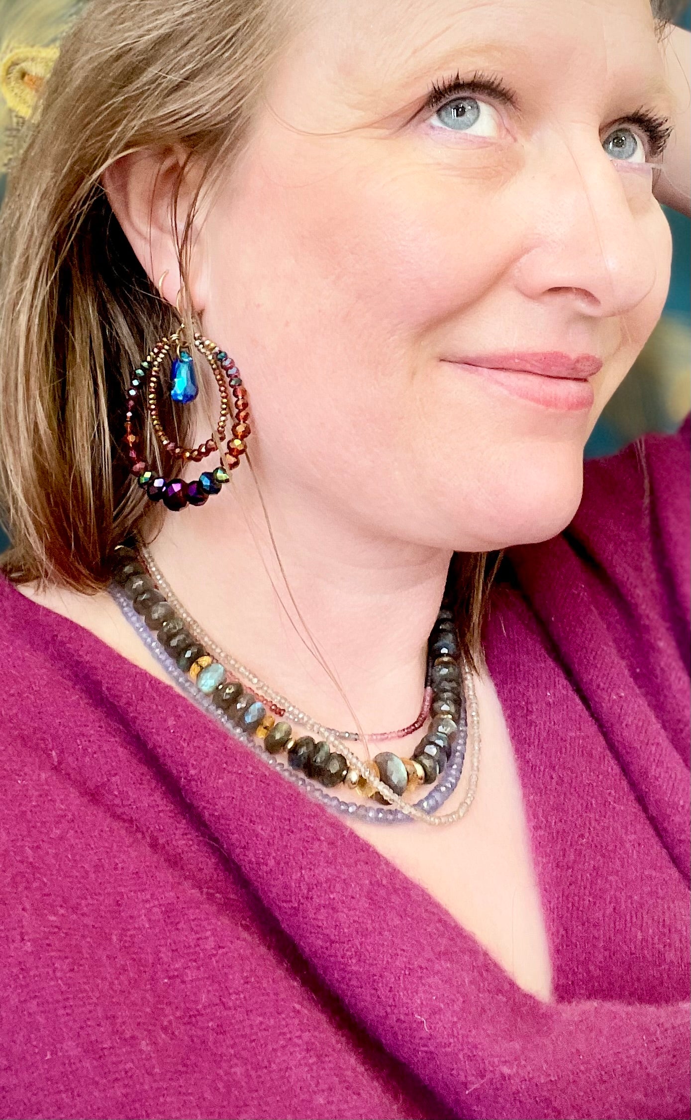 Double Hoop Peacocks